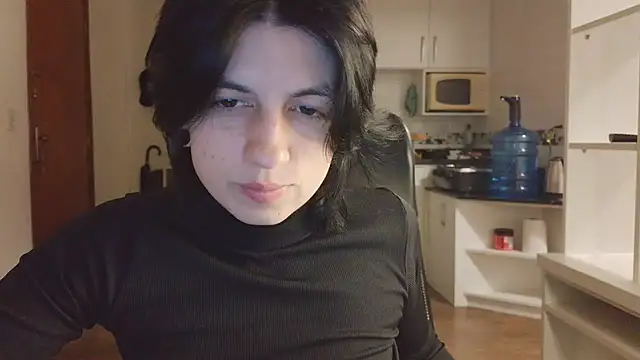 kyslrana Chat XXX in diretta