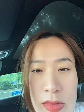 saozi666 网络视讯表演