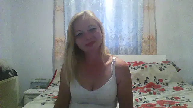 Lola_115 Chat XXX in diretta