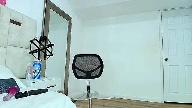 Chat XXX Live Sara_BigAss-