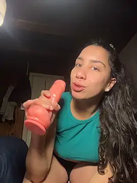 Souphicherry XXX чат на живо