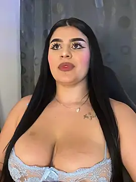 Kariina__69 Chat XXX in diretta