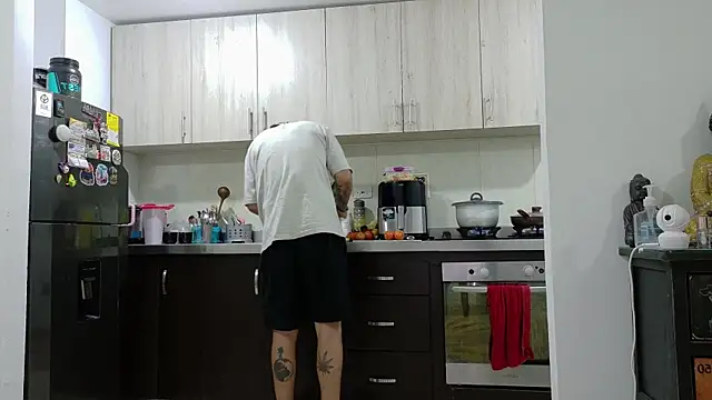 Mastergold666 现场XXX聊天