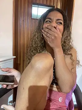 AngelPinkk_ Chat XXX in diretta