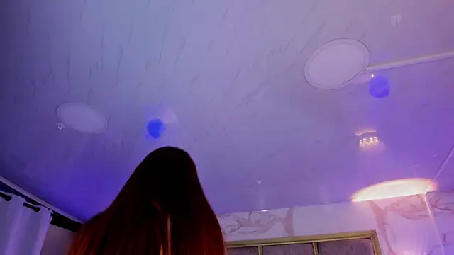 Chatroom XXX en direct de LolaGray__