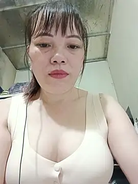 Živý XXX chat Sana-vn