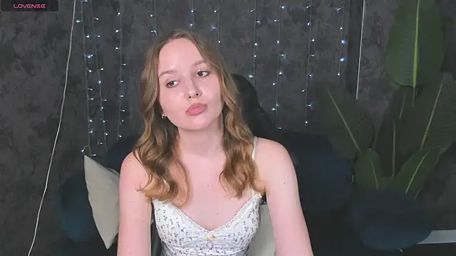 Emmaa_Kimm 라이브 XXX 채팅
