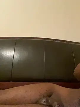 Czat XXX na żywo – ThickDic28