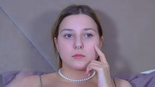 Chat XXX en directo de TinnaBurton