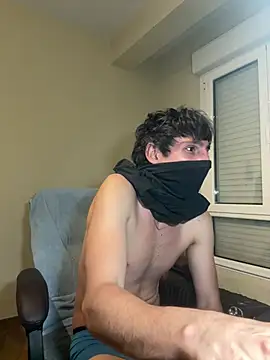 kikelargo22 Live XXX Chat