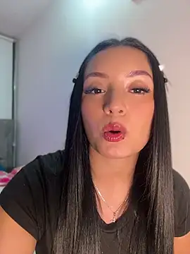 Chatroom XXX en direct de Melii_1