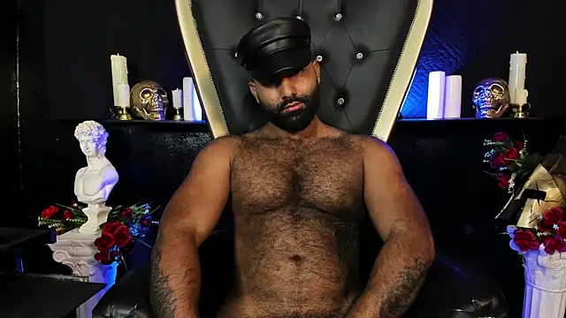 Czat XXX na żywo – BeardAndrew