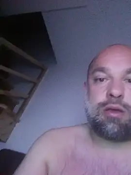 Show modela CristalDad na web-kameri