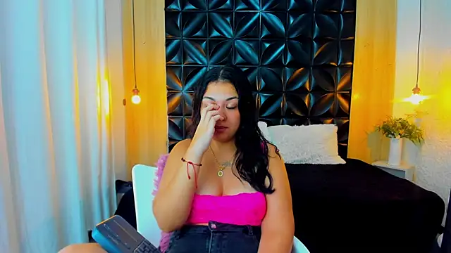 Chatroom XXX en direct de Veyra_Thaliaa
