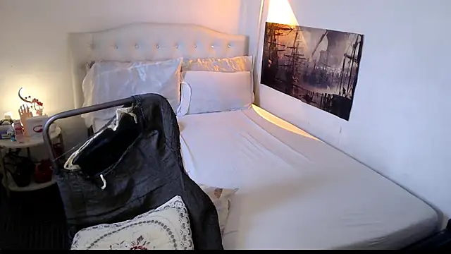 Živý XXX chat NinaDOM4CUM