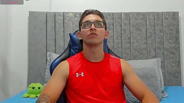 Calvin_Hunter Live XXX Chat