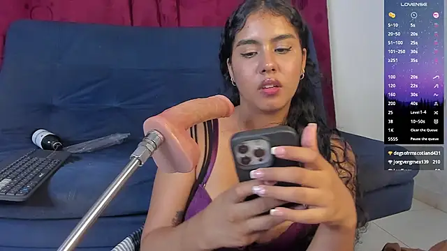 Chatroom XXX en direct de swetty_loverss