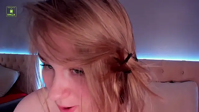 stacy_moorex Chat XXX in diretta