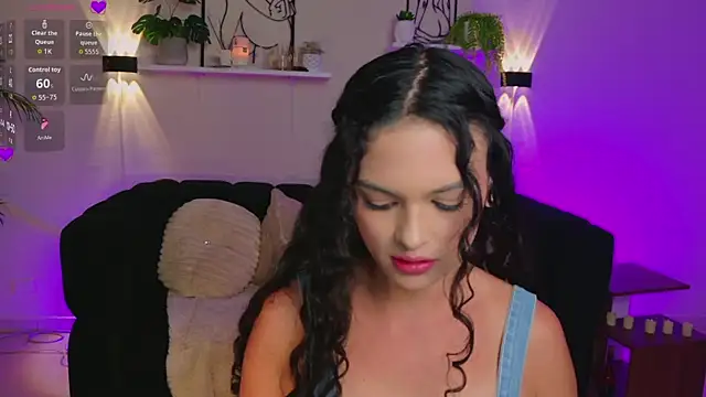 MaraVelvett Chat XXX in diretta