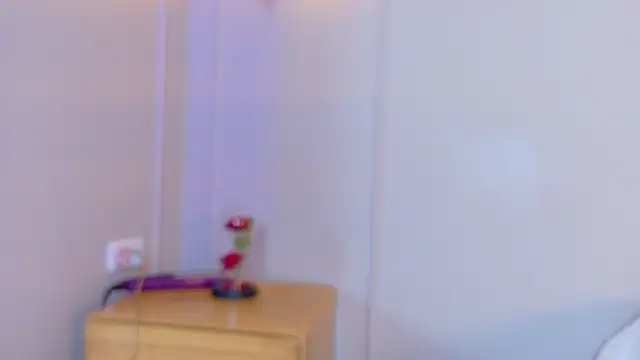 ZoeyPetit's Live XXX Chat