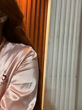 Kloe_rousse01 即時 XXX 聊天