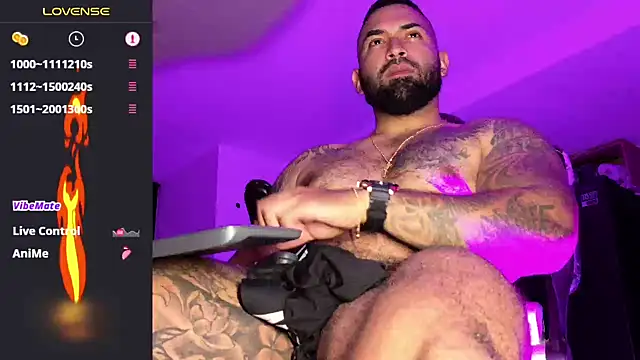 Max-prada Live XXX Chat