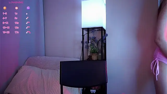 צ'אט XXX בשידור חי של ClarineCasebolt