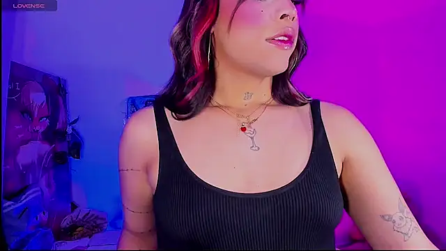 Devil_Kitsa Chat XXX in diretta