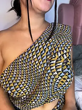 shara_queen1 – Naživo XXX chat