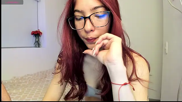 SarahLee__'s Live XXX Chat