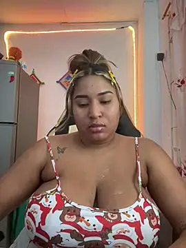 morena_2026pink's Live XXX Chat