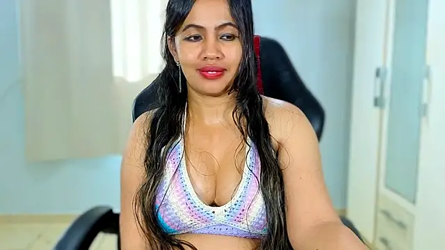 Czat XXX na żywo – FannyXhot