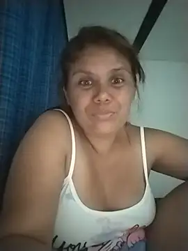 Zafiro_MD Chat XXX in diretta