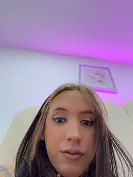 Czat XXX na żywo – Eboney_Hott