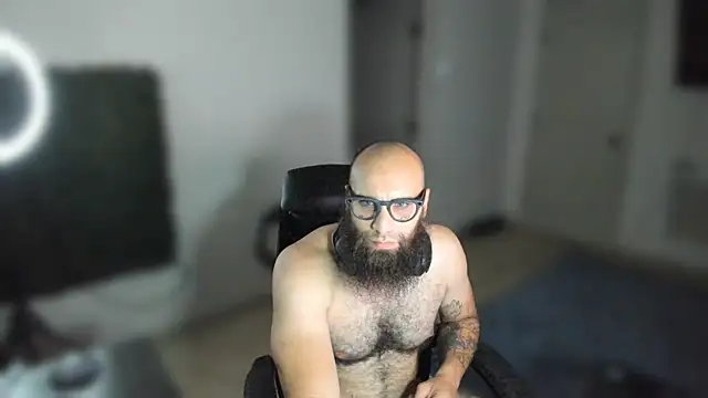 MastaWolfy Chat XXX in diretta