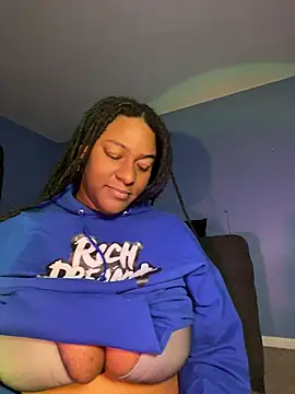 GirthGoddessCoco's Live XXX Chat
