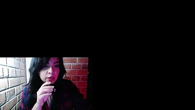 Chat XXX en directo de DarkRoseUwU