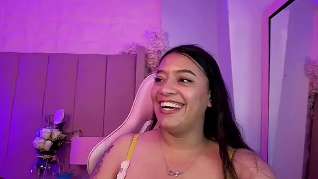 MollyBigBoobs12's Live XXX Chat