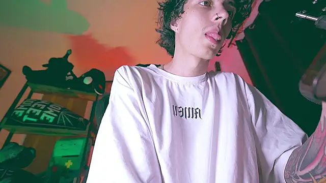 Olliver___y Chat XXX in diretta