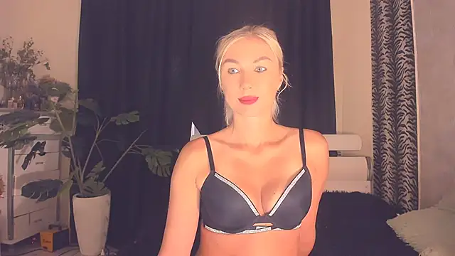 VainEnchantress Chat XXX in diretta