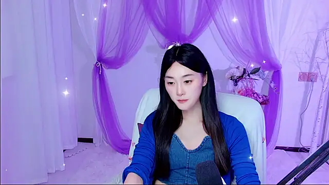 Tili_Lucky Chat XXX in diretta