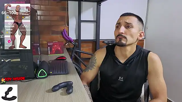 Chat XXX Live Marck_Muscle