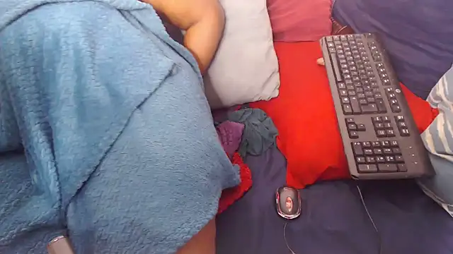 แชท XXX สดของ bootyqueenxxx21
