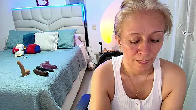 Naty_Stone Chat XXX in diretta