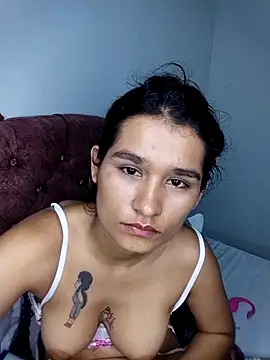 Mia_King_ Chat XXX in diretta