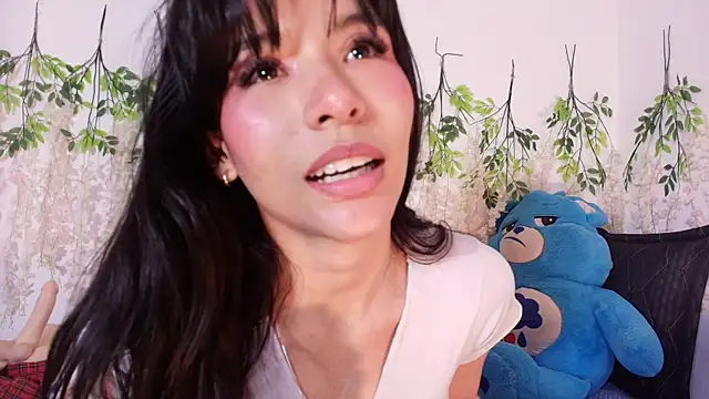 nathalya_summer_のライブXXXチャット