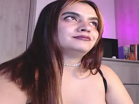 Chat XXX en directo de zoee_ds
