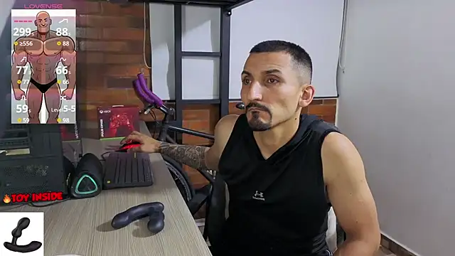 Онлайн чат XXX Marck_Muscle