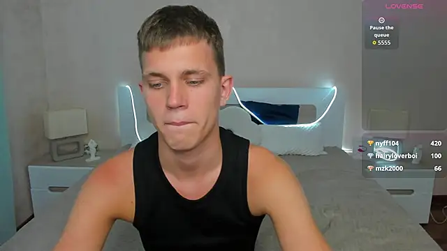 m0neyken Webcam Show