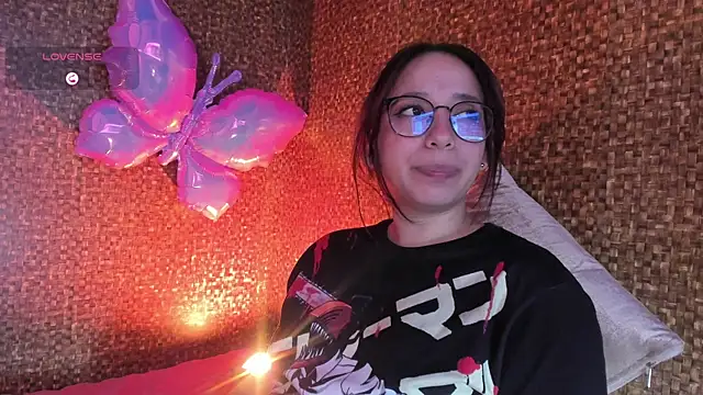 Chat XXX en directo de Apartment28